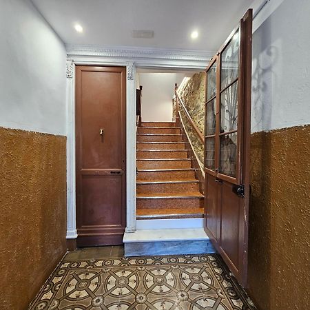 פרול Apartamentos En El Centro - Plaza De Amboage - Wifi מראה חיצוני תמונה