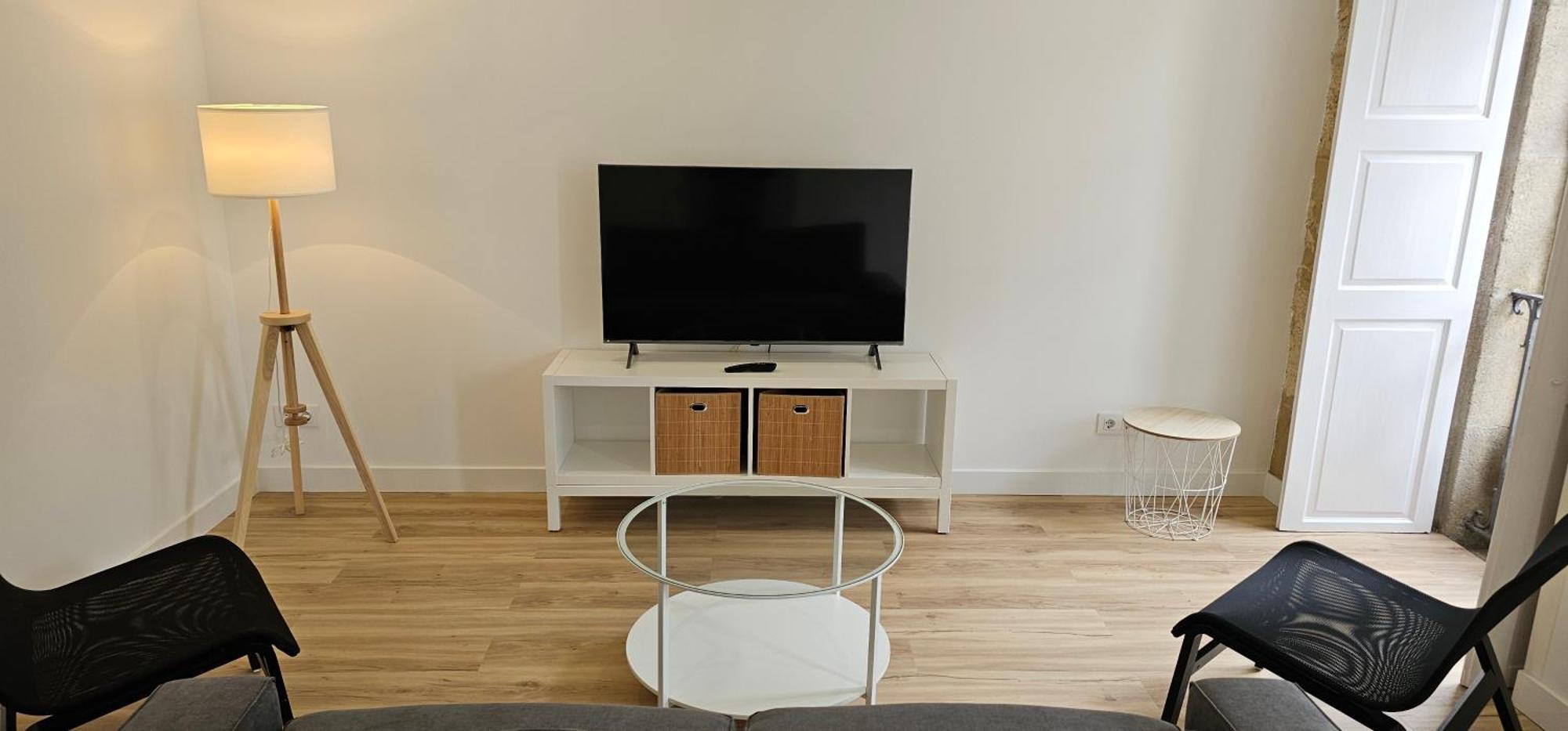 פרול Apartamentos En El Centro - Plaza De Amboage - Wifi מראה חיצוני תמונה